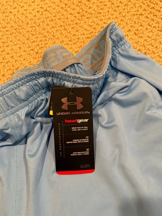 NWT Under Armour Light Blue Athletic Men's Shorts - Picture 2 of 3